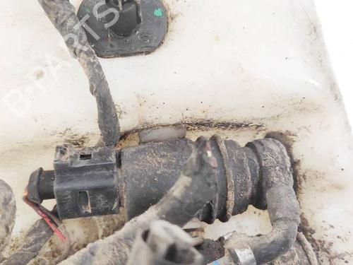 washer-pump-mercedes-benz-c-class-w203-2000-2001-2002-2003-2004-2005-2006-2007-35340529 main image