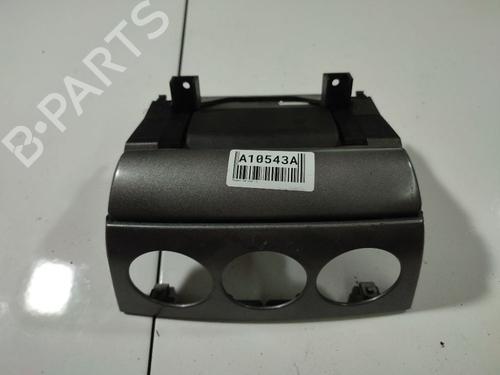 Handskerum Handskerum PEUGEOT 308 SW I (4E_, 4H_) 1.6 HDi (90 hp) 34930017 34930017