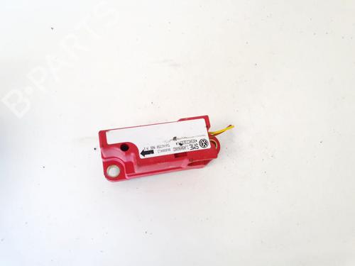 Used Electronic module Electronic module VW GOLF IV (1J1) 1.9 TDI (90 hp) 32905418 32905418