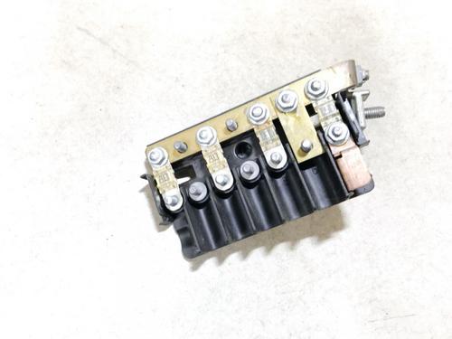 Used Fuse box Fuse box VW CRAFTER 30-35 Bus (2E_) 2.5 TDI (109 hp) 33068004 33068004