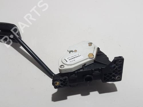 Pédale Pédale VOLVO XC90 I (275) D5 AWD (163 hp) 35881315 35881315