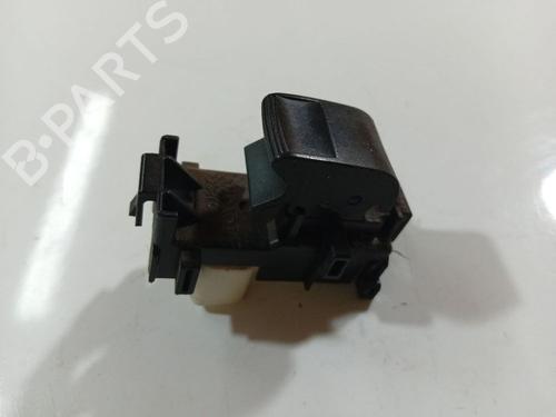 switch-toyota-yaris-_p9_-2005-2006-2007-2008-2009-2010-2011-2012-2013-2014-32549912 main image