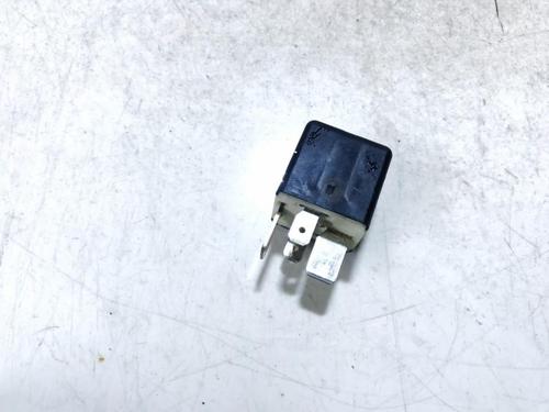 Used Other Other TOYOTA YARIS (_P1_) 1.3 (NCP10, SCP12_) (86 hp) 33524914 33524914