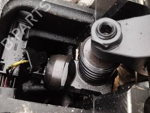 Injector Injector SKODA SUPERB I (3U4) 1.9 TDI (130 hp) 35272318 35272318