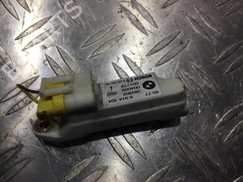 Used Electronic module Electronic module MINI MINI (R50, R53) One (90 hp) 33483037 33483037