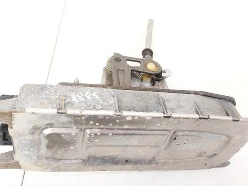 Used Gear lever Gear lever AUDI A3 (8P1) 2.0 TDI (136 hp) 35312760 35312760