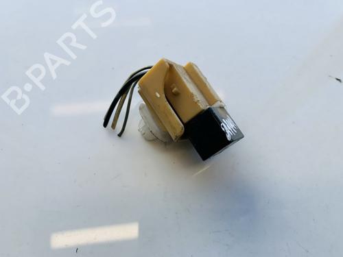 Used Electronic sensor Electronic sensor 32877889 32877889