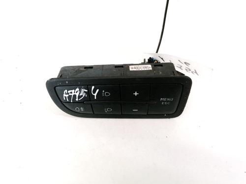 switch-fiat-punto-evo-199_-2008-35436691 main image