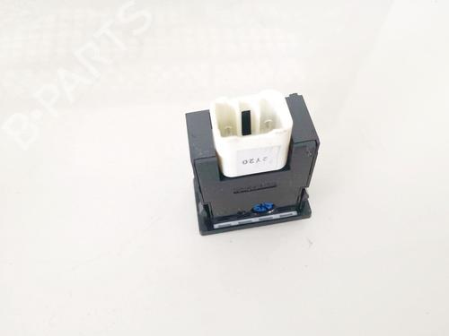 Switch TOYOTA COROLLA Verso (_E12_) 2.0 D-4D (CDE120_, CDE120R) | BP35606738I30 - Image 3