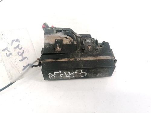 Used Fuse box ALFA ROMEO 145 (930_) 1.6 i.e. 16V T.S. (930.A2) (120 hp) 32899735