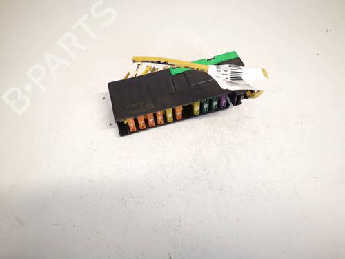 fuse-box-citroen-c5-iii-rd_-2008-2009-2010-2011-2012-2013-2014-2015-2016-2017-32600577 main image