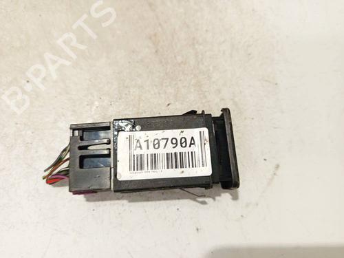 Used Warning switch Warning switch VW BORA I (1J2) 1.9 TDI (90 hp) 34913881 34913881