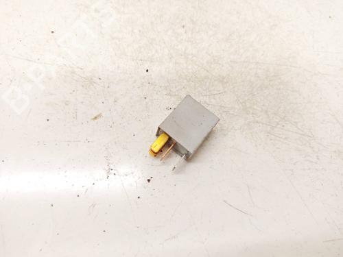 Used Electronic sensor Electronic sensor SAAB 9-3 (YS3D) 2.2 TiD (115 hp) 40485870 40485870