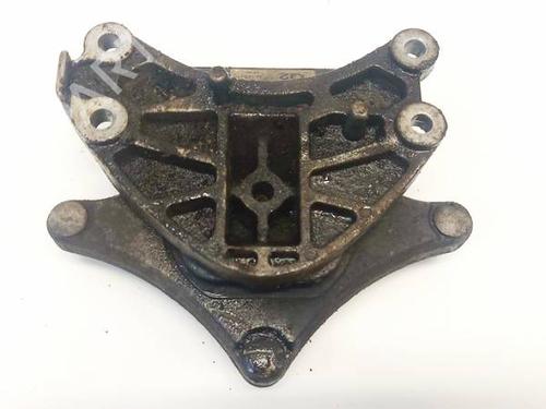 Used Engine mount Engine mount MERCEDES-BENZ E-CLASS (W212) E 250 CDI / BlueTEC 4-matic (212.082, 212.097) (204 hp) 32934829 32934829