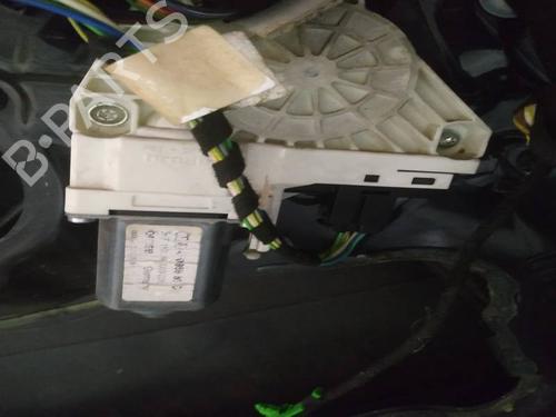 Used Left front window motor Left front window motor 35331869 35331869