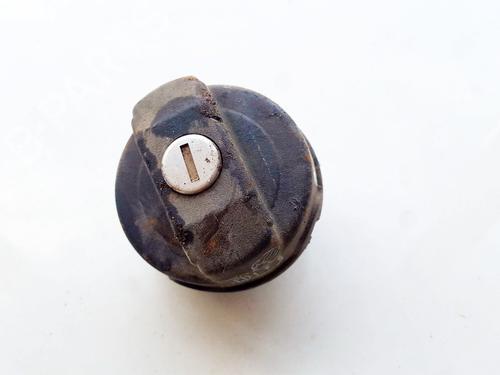 Tanklåg Tanklåg VW PASSAT B3/B4 Variant (3A5, 35I) 1.9 TD (75 hp) 35858999 35858999
