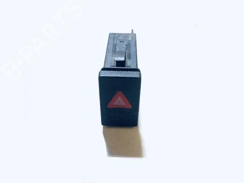 warning-switch-vw-passat-b5-variant-3b5-1997-1998-1999-2000-2001-35879514 main image