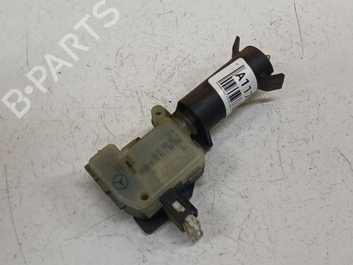 Used Fuel door actuator Fuel door actuator MERCEDES-BENZ B-CLASS Sports Tourer (W245) B 180 CDI (245.207) (109 hp) 39758190 39758190