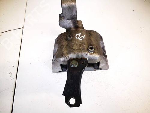 Used Engine mount Engine mount VW GOLF IV (1J1) 1.9 TDI (110 hp) 32570933 32570933
