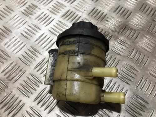 power-steering-reservoir-hyundai-getz-tb-2001-2002-2003-2004-2005-2006-2007-2008-2009-2010-2011-35697757 main image
