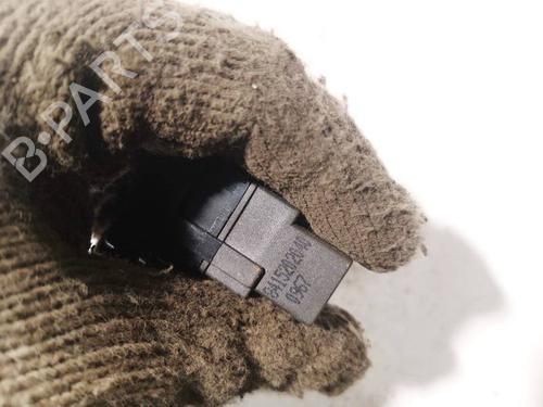 Switch TOYOTA AURIS (_E15_) 2.0 D-4D (ADE150_, ADE150R) | BP39969011I30 - Image 3