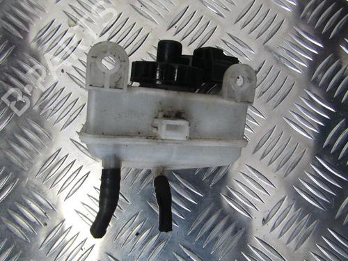 Used Brake fluid reservoir Brake fluid reservoir 35668859 35668859