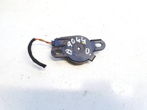 speaker-audi-allroad-c5-4bh-2000-2001-2002-2003-2004-2005-32616921 main image