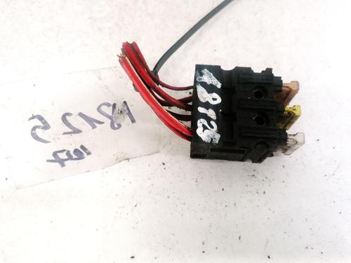 Used Fuse box Fuse box LAND ROVER DISCOVERY I (LJ) 2.5 TDI 4x4 (113 hp) 32916166 32916166