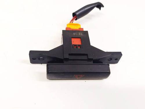 Used Warning switch Warning switch SUZUKI GRAND VITARA II (JT, TE, TD) 1.9 DDiS (JB419WD, JB419XD) (129 hp) 34831836 34831836
