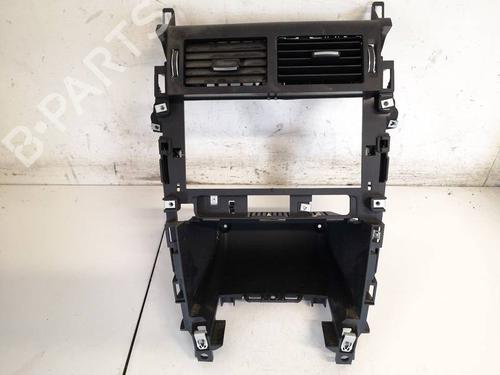 Luftventil LAND ROVER DISCOVERY SPORT (L550) 2.0 D 4x4 (180 hp) 32593599