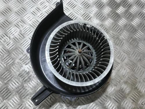 Used Heater blower motor Heater blower motor VW POLO IV (9N_, 9A_) 1.2 (54 hp) 35688451 35688451