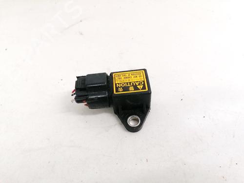 Used Electronic module Electronic module TOYOTA RAV 4 II (_A2_) 2.0 D 4WD (CLA20_, CLA21_, CLA20R, CLA21R) (116 hp) 32880503 32880503