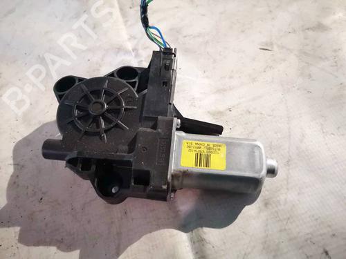 Motor do elevador de vidro frente direito Motor do elevador de vidro frente direito VOLVO S80 II (124) 1.6 DRIVe (114 hp) 35285366 35285366