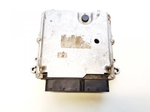 Used Engine control unit (ECU) Engine control unit (ECU) MERCEDES-BENZ SPRINTER 2-t Van (B901, B902) 210 D (901.461, 901.462, 902.461, 902.462) (102 hp) 33105925 33105925