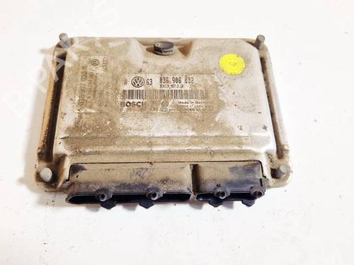 Used Engine control unit (ECU) Engine control unit (ECU) VW GOLF IV (1J1) 1.4 16V (75 hp) 32579765 32579765