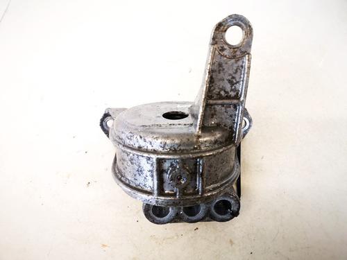Used Engine mount Engine mount OPEL ZAFIRA A MPV (T98) 2.0 DTI 16V (F75) (101 hp) 33076125 33076125