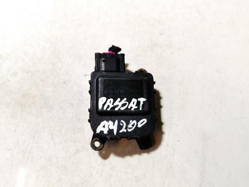 Used Electronic module Electronic module VW PASSAT B5 Variant (3B5) 1.9 TDI (110 hp) 33518088 33518088