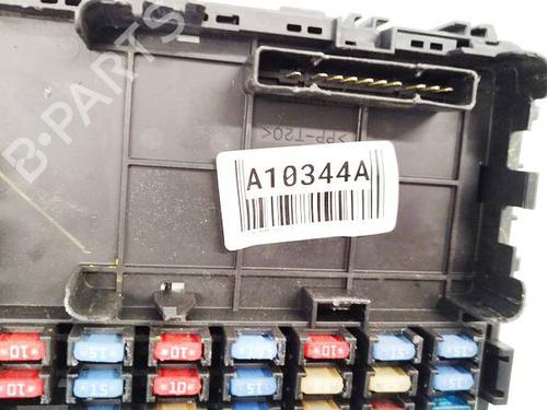 Fuse box TOYOTA MATRIX (_E13_) 1.8 VVTi (ZZE132, ZZE134) | BP38737998E1 - Image 3