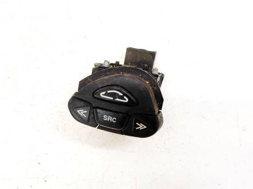 Used Steering wheel controls Steering wheel controls 35239342 35239342