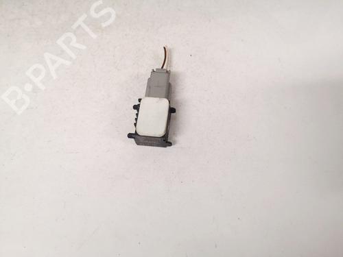 Used Electronic module Electronic module MAZDA 3 (BK) 1.6 DI Turbo (109 hp) 32890323 32890323