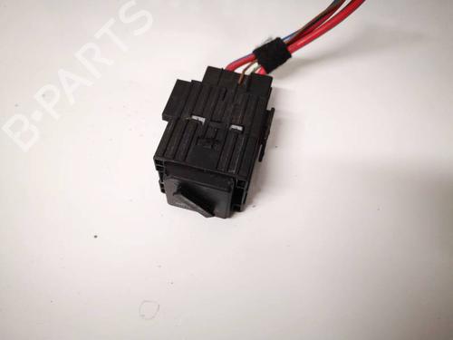 BP32542160O1 main image