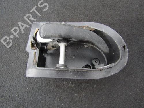 rear-right-interior-door-handle-ford-mondeo-i-gbp-1993-1994-1995-1996-35663201 main image
