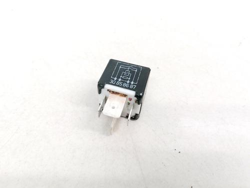 other-audi-a4-b5-8d2-1994-1995-1996-1997-1998-1999-2000-2001-33092984 main image