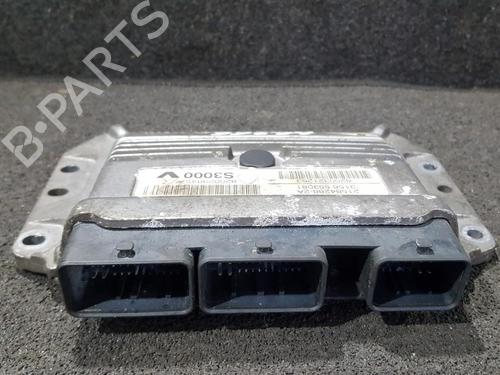 Used Engine control unit (ECU) Engine control unit (ECU) RENAULT MEGANE II (BM0/1_, CM0/1_) 1.6 16V (112 hp) 33483091 33483091