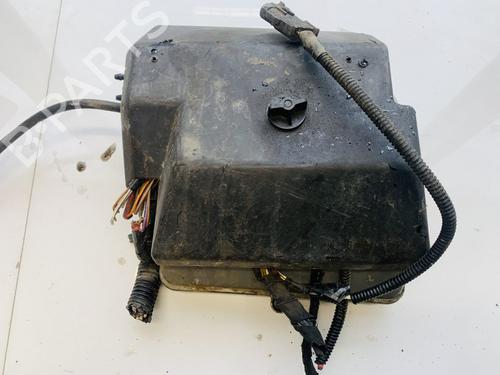 Used Fuse box Fuse box RENAULT ESPACE II (J/S63_) 2.2 (J/S637, J63G) (108 hp) 33097192 33097192