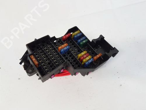 Used Fuse box Fuse box PORSCHE CAYENNE (9PA) S 4.5 (340 hp) 33067124 33067124