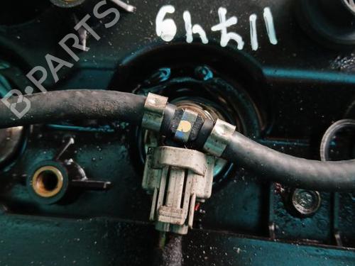 injector-opel-astra-j-p10-2009-2010-2011-2012-2013-2014-2015-2016-38452581 main image