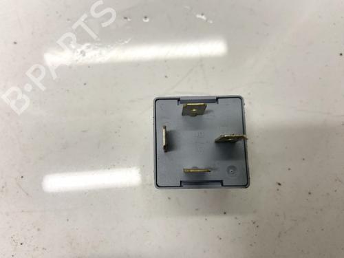 Electronic sensor SKODA SUPERB I (3U4) 1.9 TDI | BP32893450M84 - Image 3