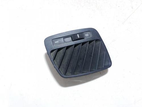 air-vent-audi-a6-c5-4b2-4b4-1997-1998-1999-2000-2001-2002-2003-2004-2005-33520467 main image
