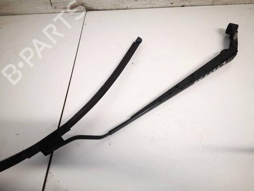 Used Front windshield wiper arm Front windshield wiper arm TOYOTA COROLLA Verso (ZER_, ZZE12_, R1_) 2.2 D-4D (AUR10_, AUR10R) (177 hp) 32625826 32625826